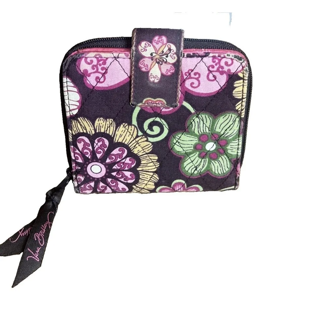 Vera Bradley (2007) Mod Floral Pink Small Zip Around Wallet Boho Chic Classic